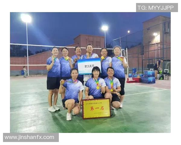 深圳羽毛球队在全国团队协作排行榜中荣获第九名展现出色团队精神与实力 深圳羽毛球队在全国团队协作排行榜中荣获第九名展现出色团队精神与实力