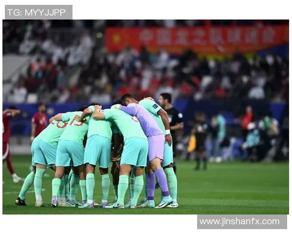 赛后分析:北京足球队与重庆足球队的速度对决全景回顾 赛后分析:北京足球队与重庆足球队的速度对决全景回顾