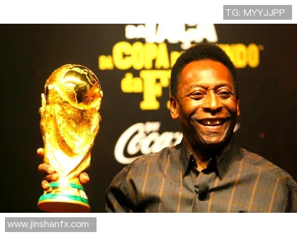 足球明星齐聚缅怀贝利传奇人生共同送别足球之王最后一程 足球明星齐聚缅怀贝利传奇人生共同送别足球之王最后一程